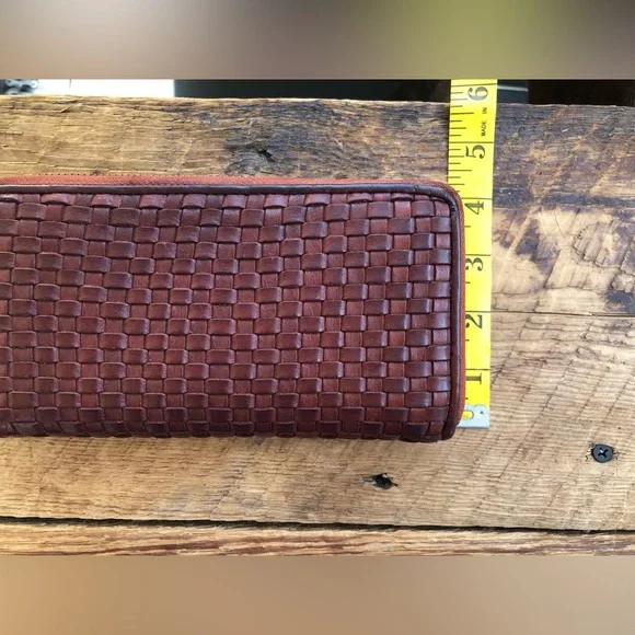 Ashwood Genuine Woven Leather Zip Closure Ladies Wallet Brown - Picture 4 of 16